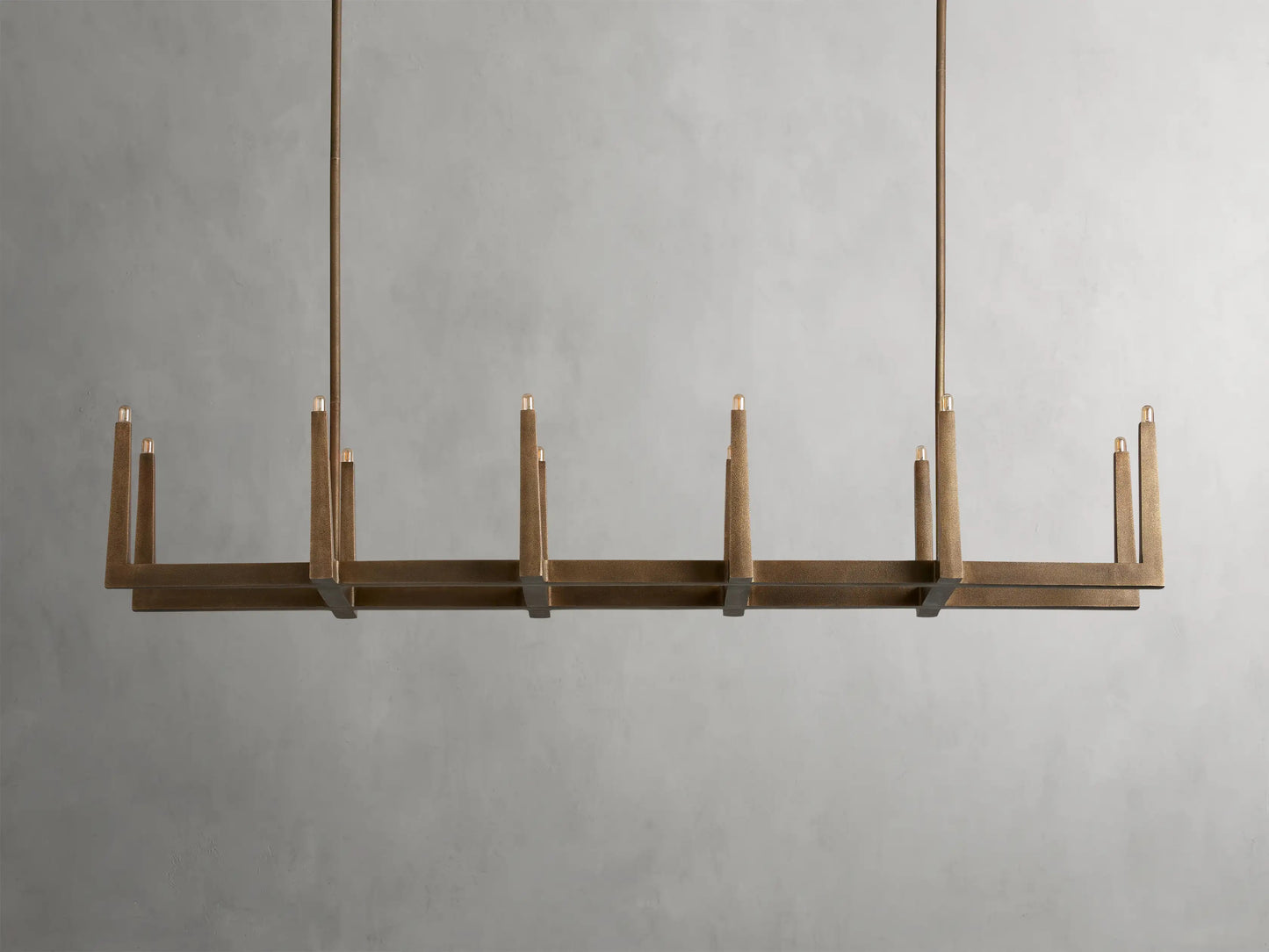 Brass-EmveroLinearChandelier72_3