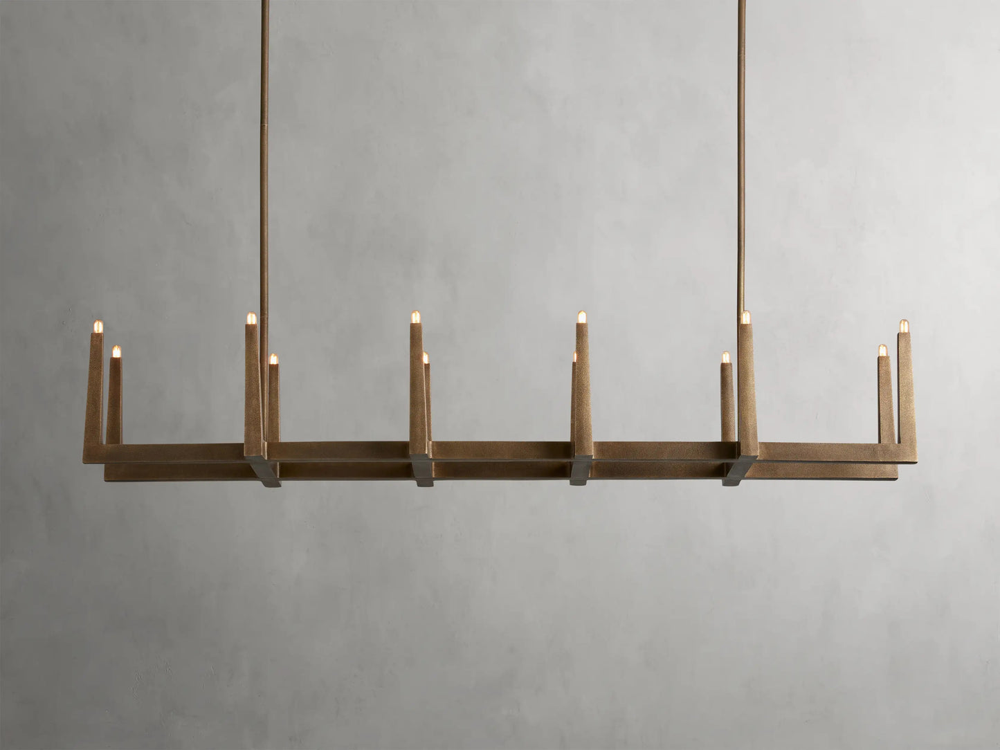 Brass-EmveroLinearChandelier72_4