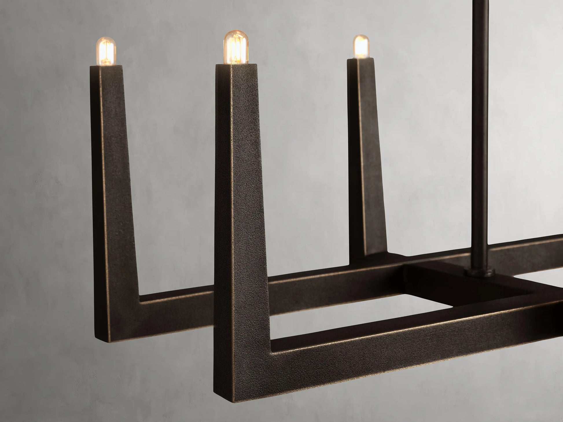 Bronze-EmveroLinearChandelier48_6_68151213-03f9-43b3-834a-58d47f67a80c