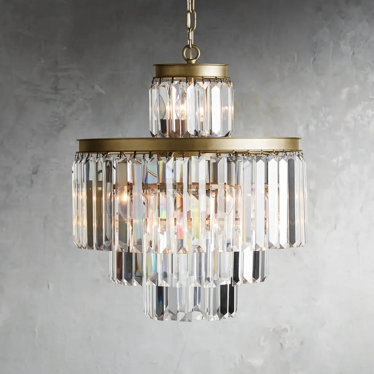 Leland Chandelier 20"D