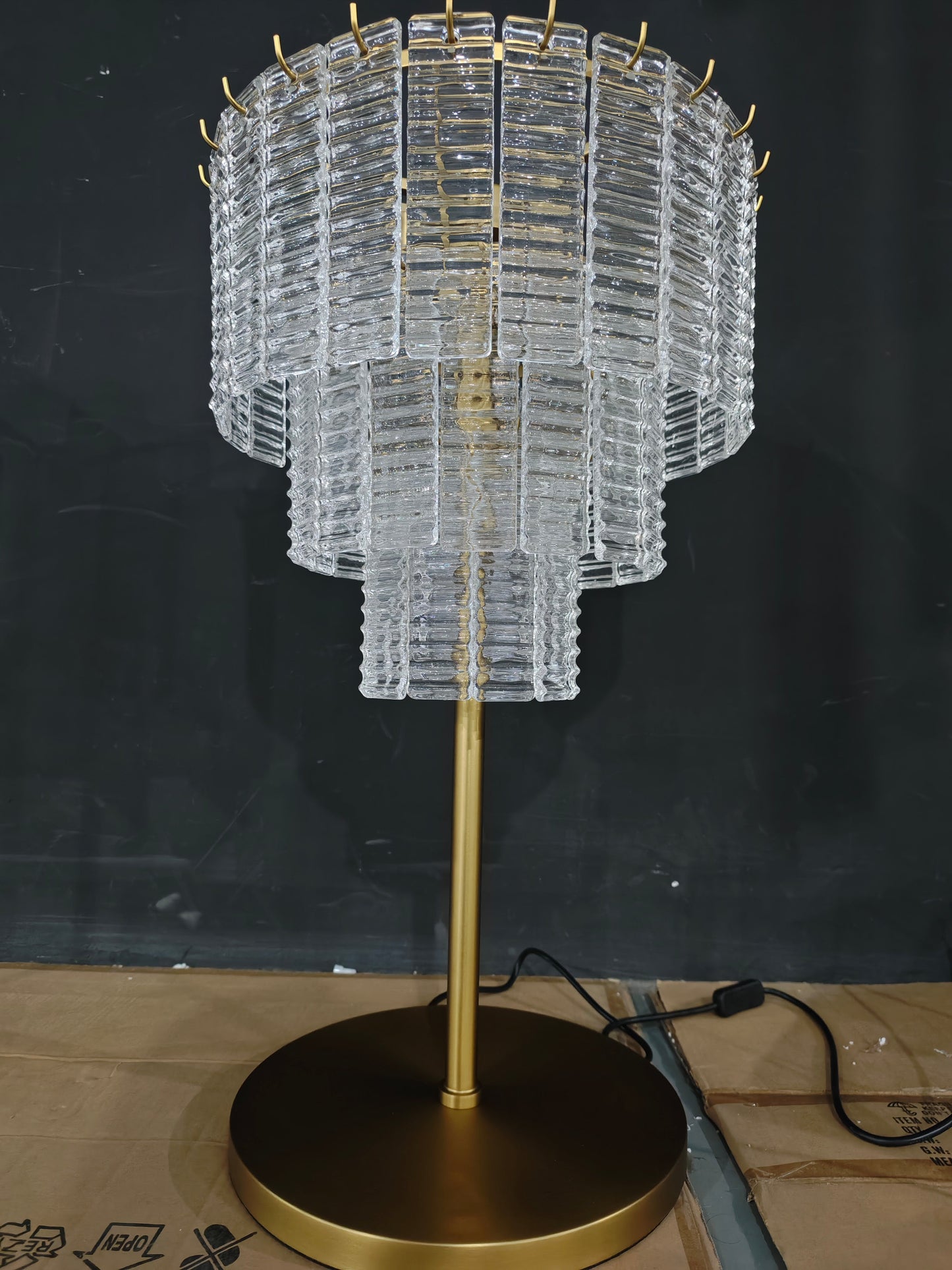Siri Clear Glass Table Lamp