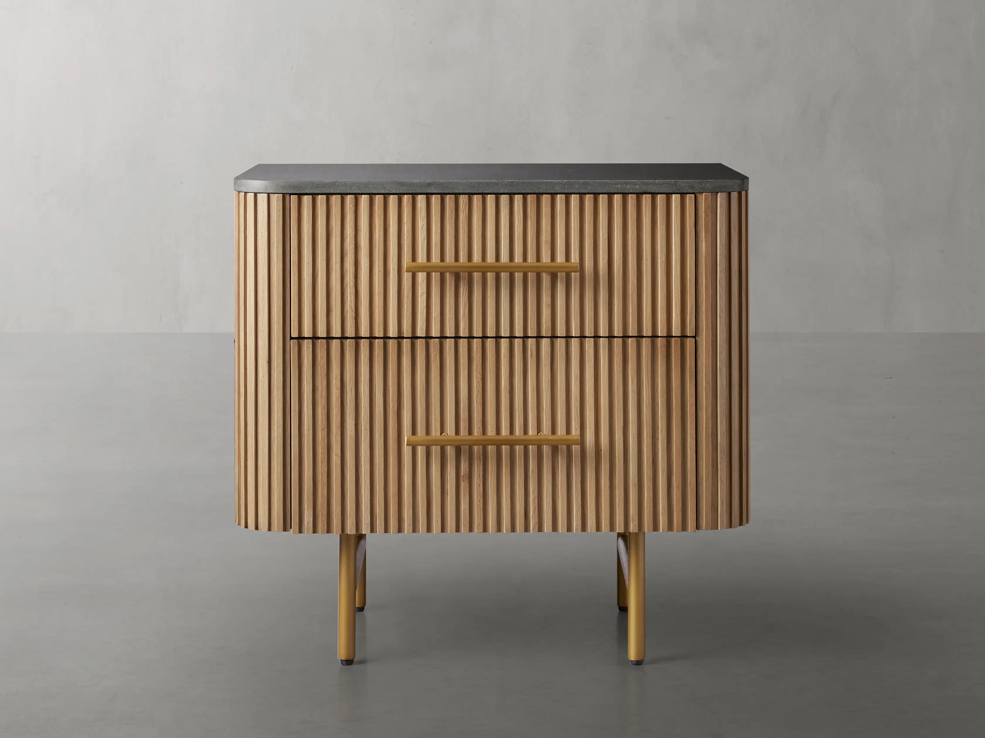 Fimley Closed Nightstand