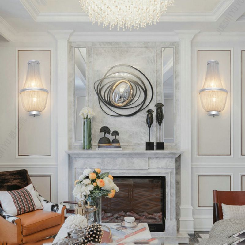 Aluminum Chain Wall Sconce In Living Room