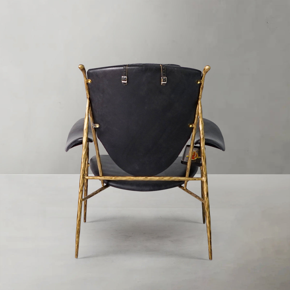 Thaddeus Enamel Wooden Plate Leather Armchair