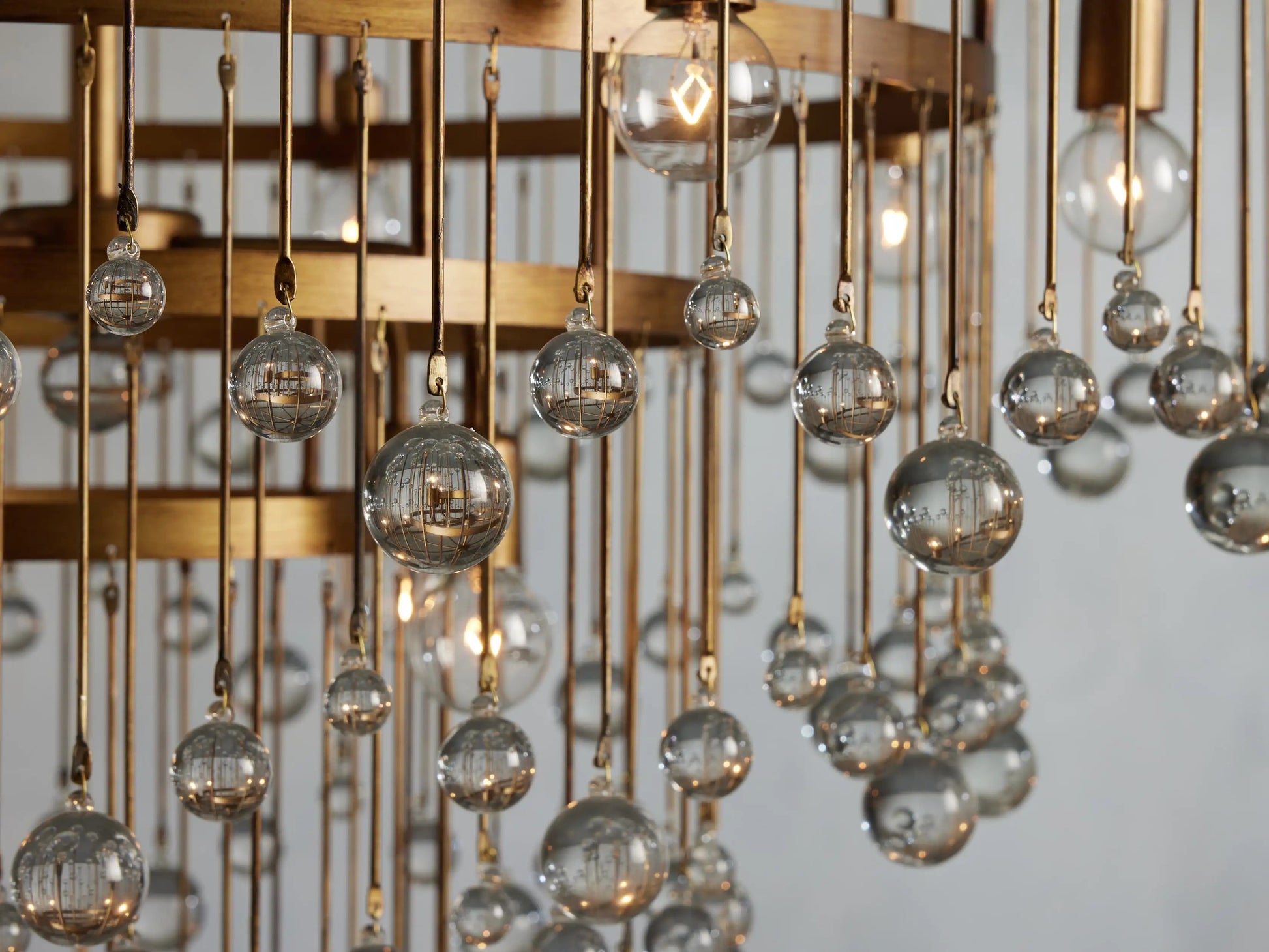 AurelieRoundChandelier-Brass_1_55924b35-3500-4980-9c23-bedd40c86104
