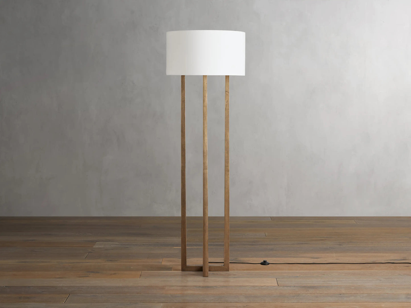 Brass-EmveroFloorLamp_2