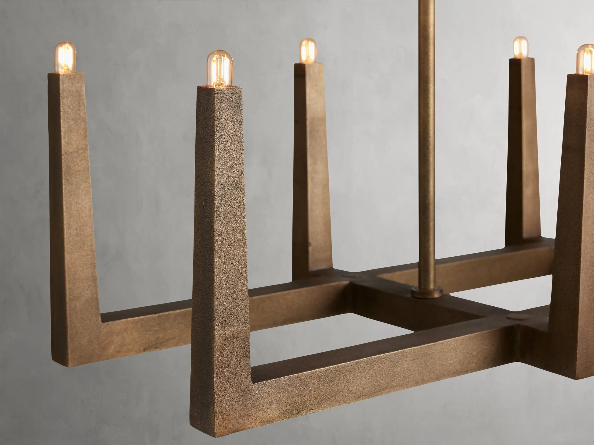 Brass-EmveroLinearChandelier60_2