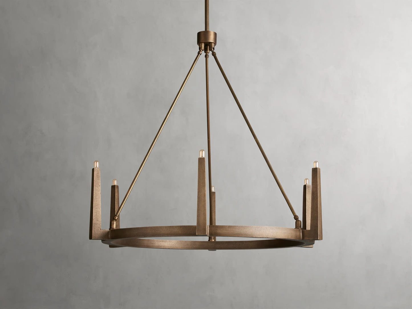 Brass-EmveroRoundChandelier42_3