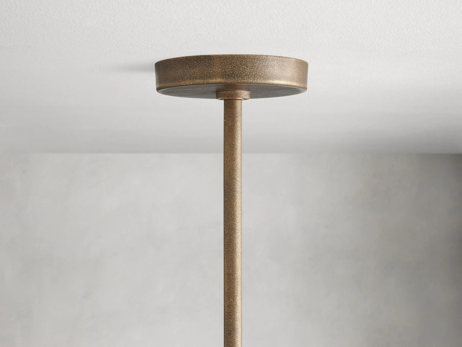 Brass-EmveroRoundChandelier54_1