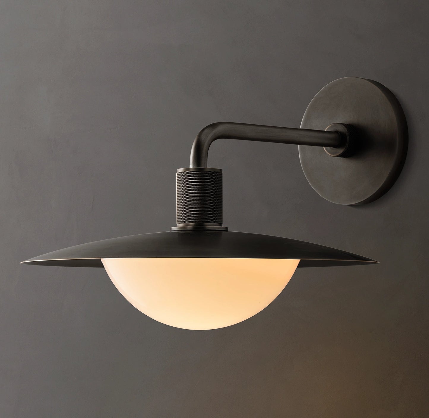 BronzeKennenRoundSconce_1