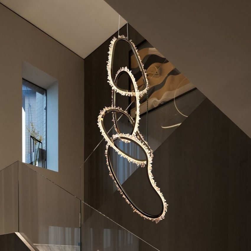 Daltree 5 Rings Chandelier