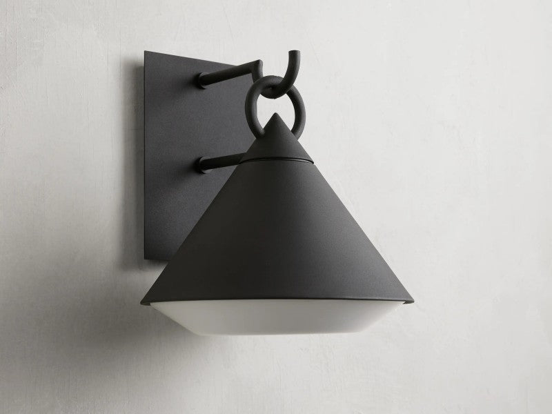 Falix Outdoor Wall Sconce