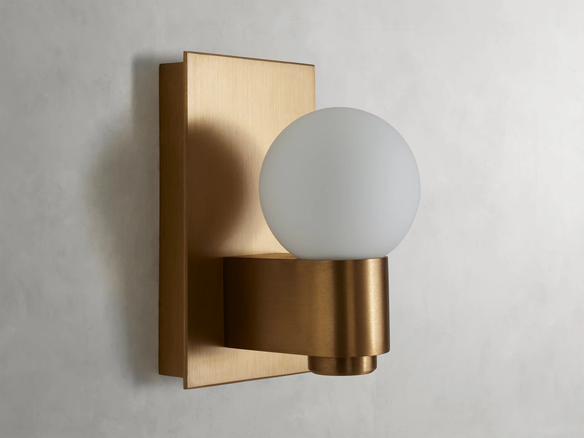 MatteOpalCasonSconce_2