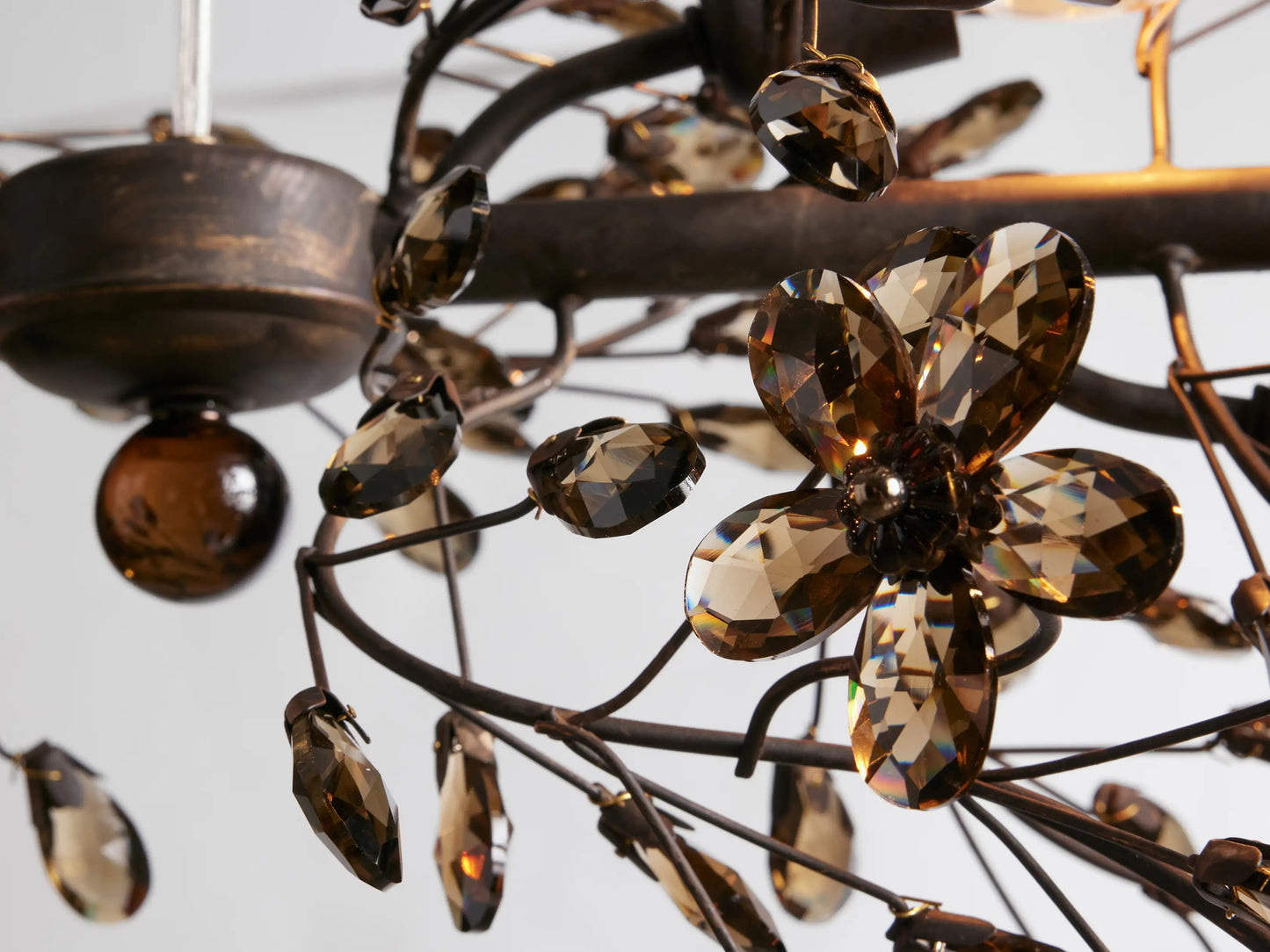 Flora Linear Chandelier 68“W